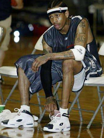 棒球与社区韧性：作为避难所的城市球场