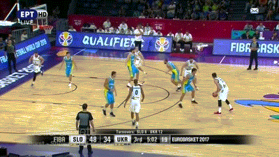 网球——ATP卡塔尔公开赛：卢布列夫晋级决赛