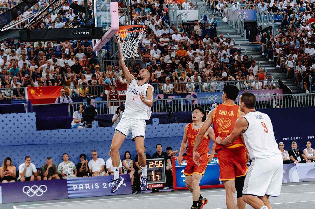 斯基拉：美职联、沙特和土耳其俱乐部有意萨拉赫，他未做决定