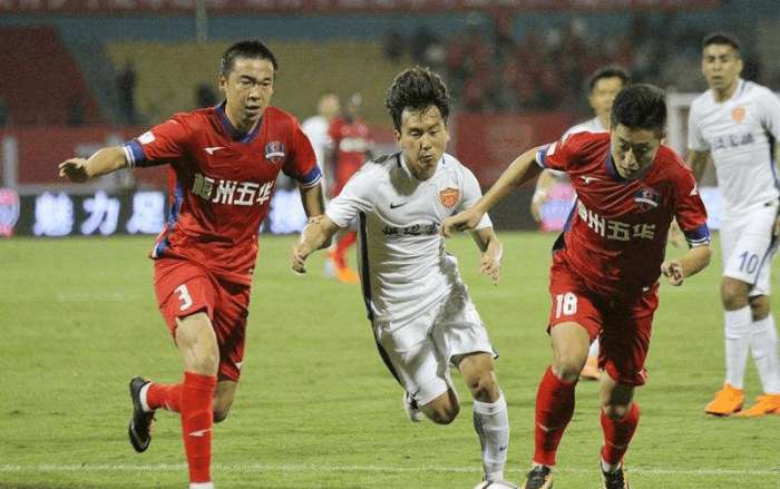 潇洒倒钩，C罗破门时的心率高达172bpm